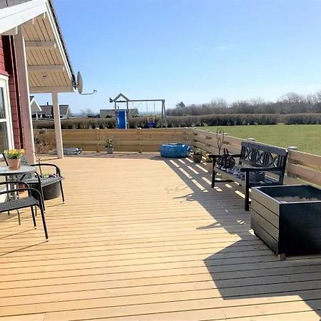 Holiday home Anneli - 600m From The Sea In Funen By Interhome Spodsbjerg