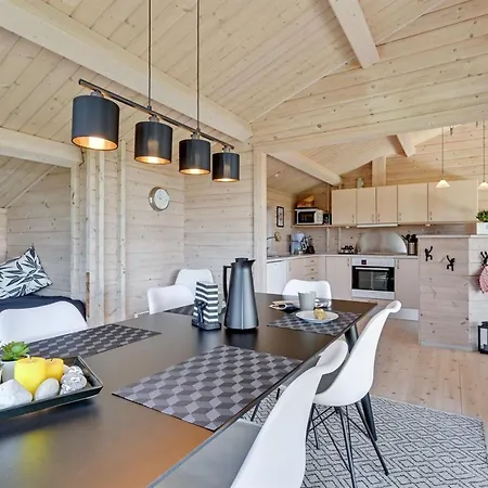 Prázdninový dům Anneli - 600m From The Sea By Interhome Spodsbjerg