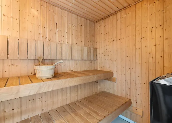 Anneli - 600m From The Sea By Interhome